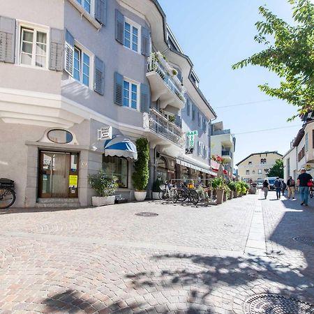 Heimat Living Like A Local Apartamento Silandro Exterior foto