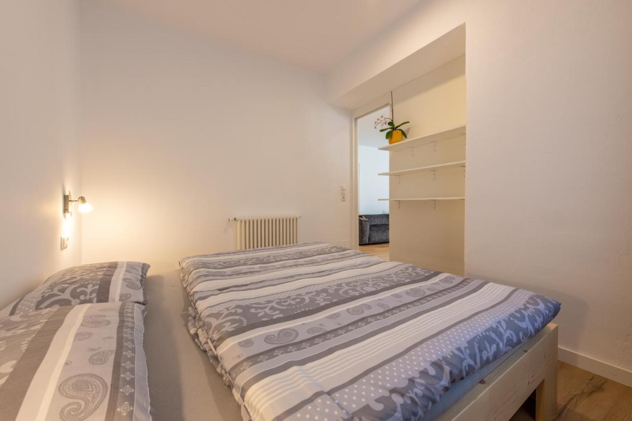 Heimat Living Like A Local Apartamento Silandro Exterior foto