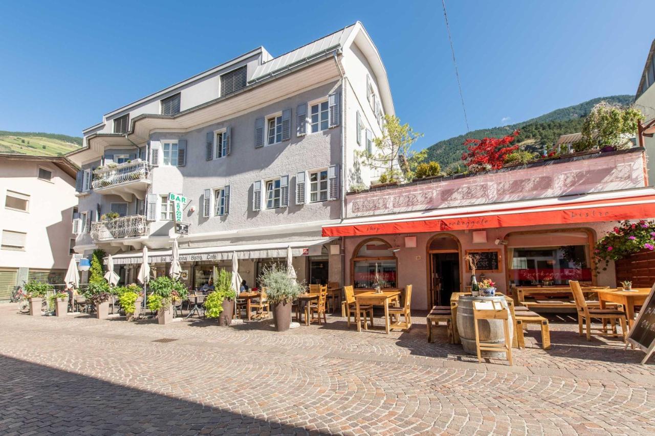 Heimat Living Like A Local Apartamento Silandro Exterior foto