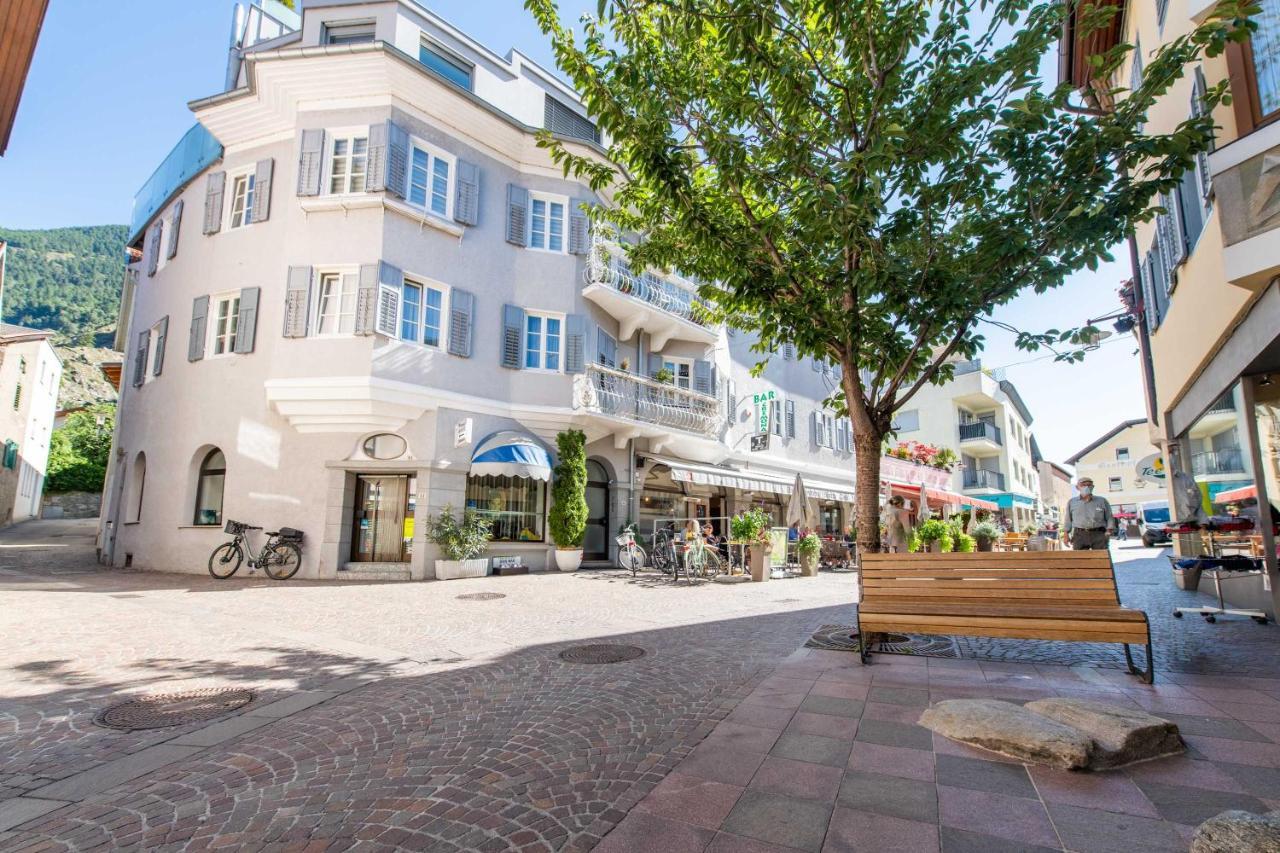 Heimat Living Like A Local Apartamento Silandro Exterior foto